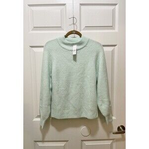 Gap Women's Long Sleeve Pullover Sweater Size XS Light Green Soft NWT